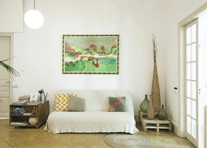לינה וארוחת בוקר La Casa Gran 4*