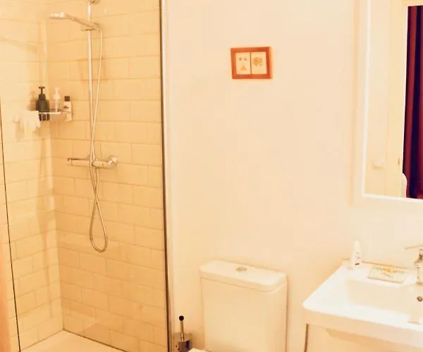 Bed & Breakfast La Casa Gran 4*