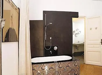 La Casa Gran Couette-café 4*